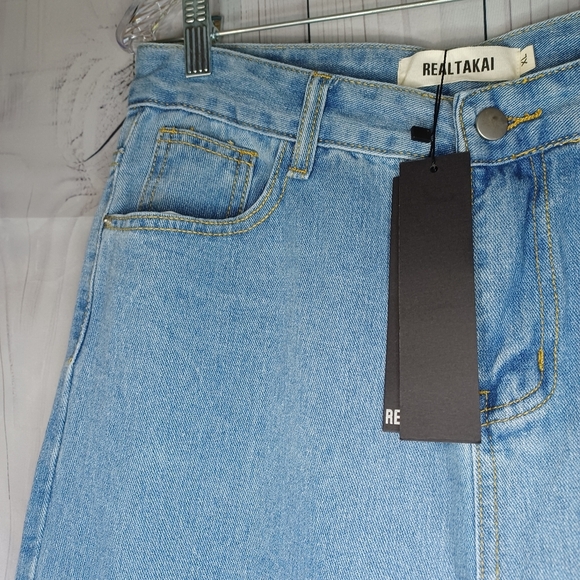 RealTakai Classic Blue Denim Jeans NWT - Picture 9 of 13